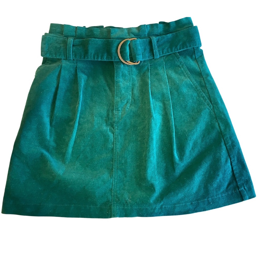 Forever 21. Size Small. Green velvet skirt.